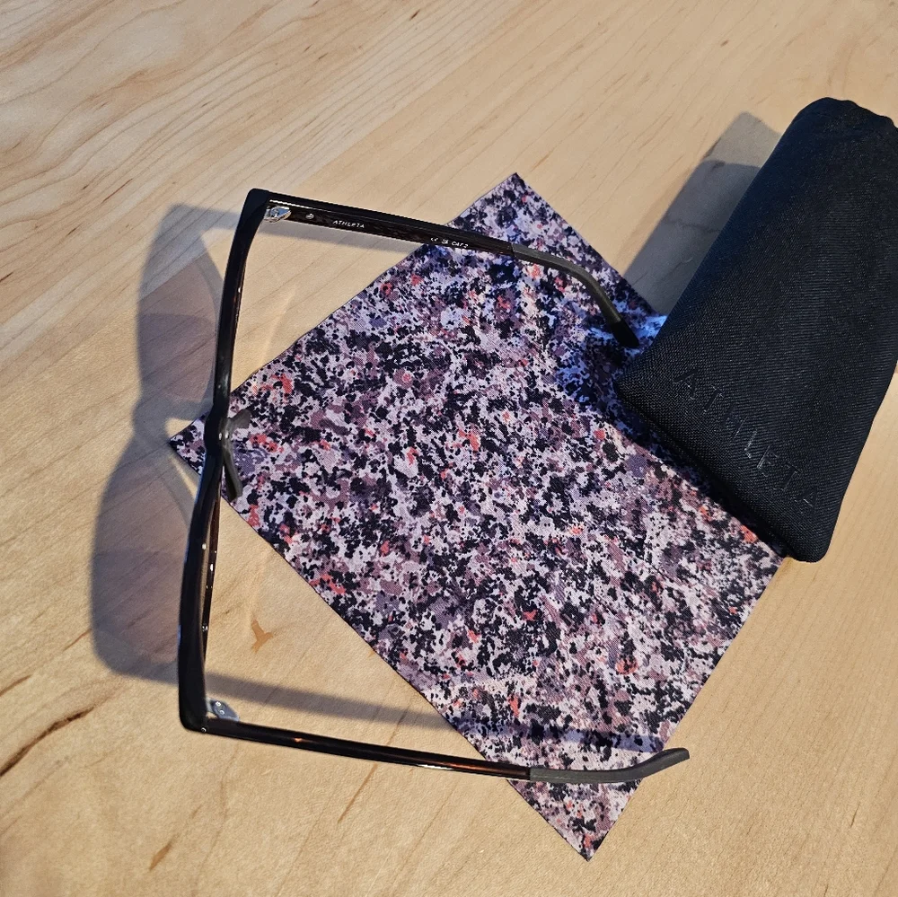 Athleta Summit D-Frame Sunglasses